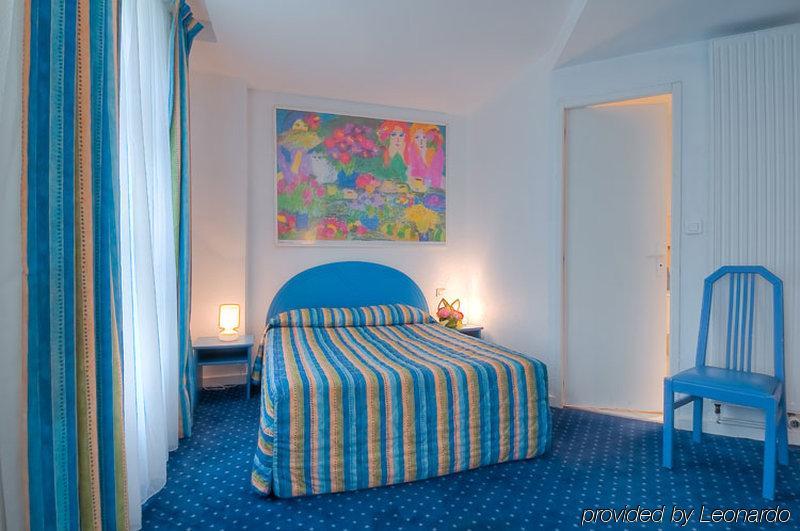 Croix De Malte Hotel Париж Стая снимка