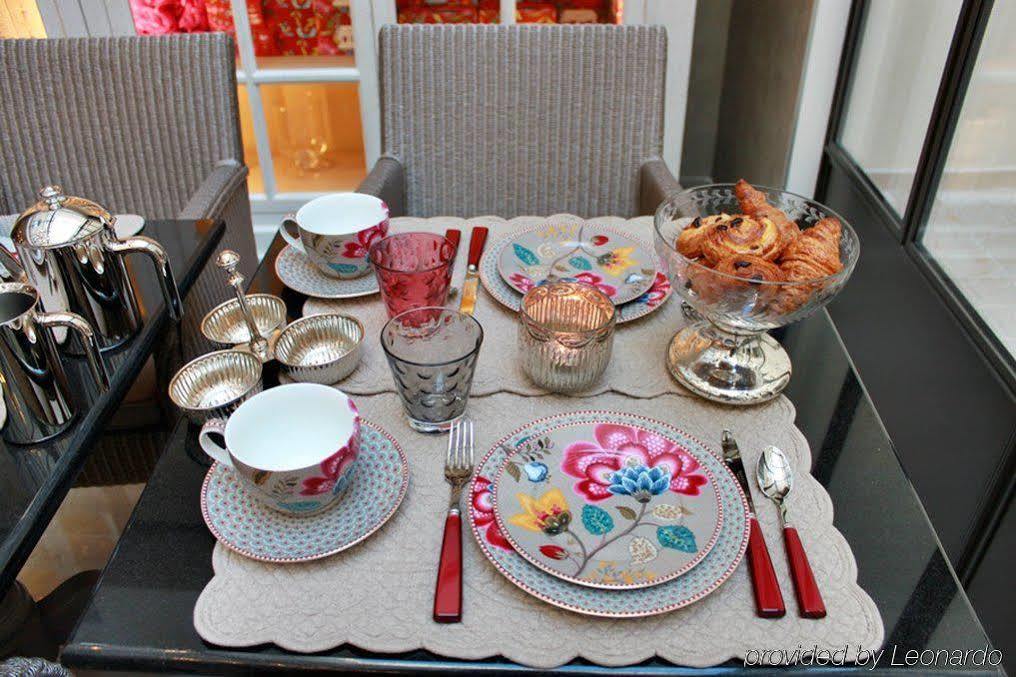 Croix De Malte Hotel Париж Екстериор снимка