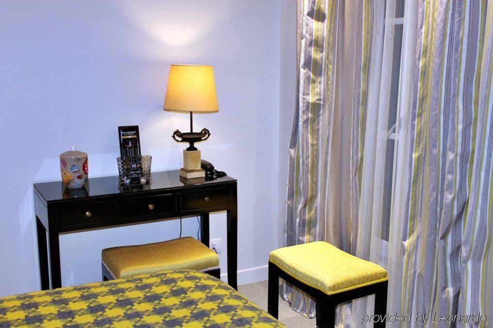 Croix De Malte Hotel Париж Екстериор снимка